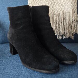 Blondo suede waterproof ankle boots, size 9.5